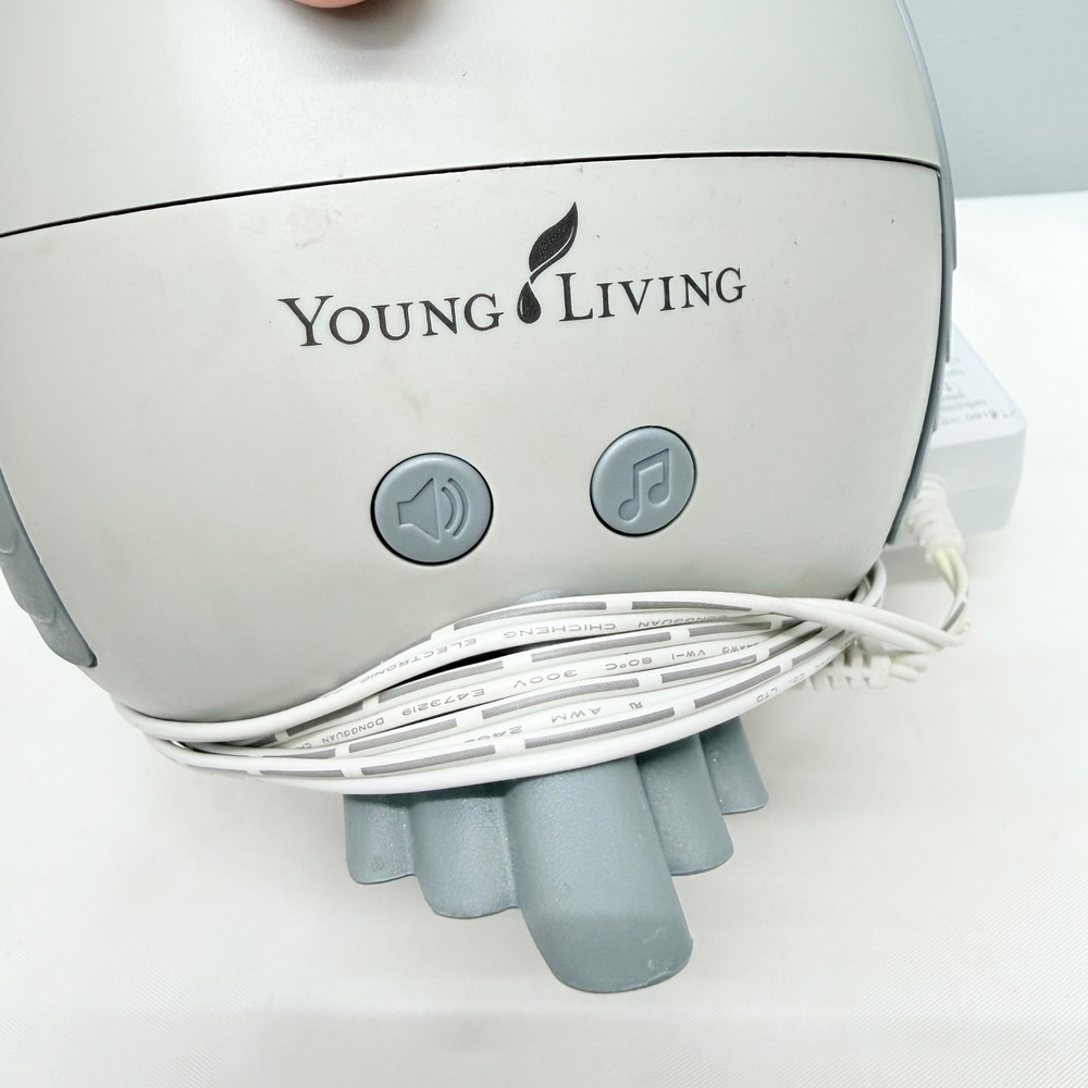 Young Living KidScents Feather the Owl Ultrasonic Diffuser White Noise Machine - Picture 5 of 7